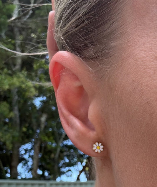 Daisy Stud