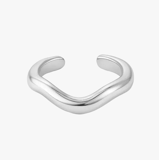 Ava Wavy Cuff - Silver