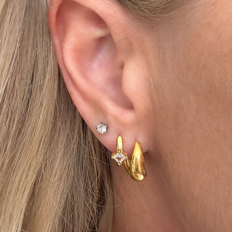 Gracie Huggies - Gold