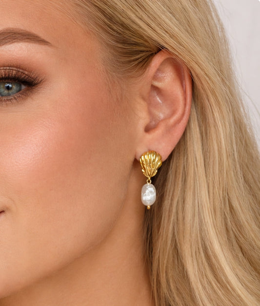 Isabelle Pearl Earrings