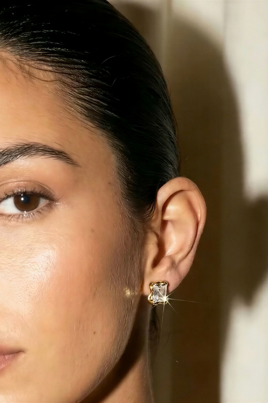 Esther Studs - Gold