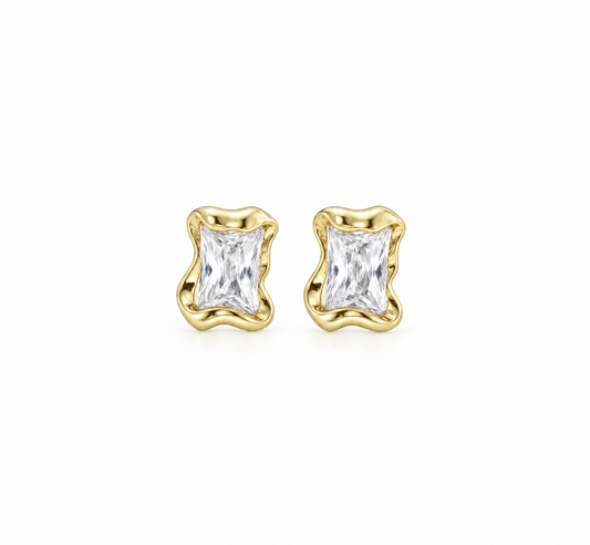 Esther Studs - Gold