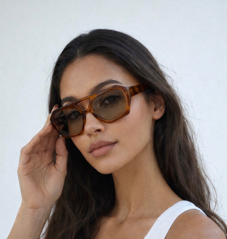 Chantel Sunglasses - Light Tortoise
