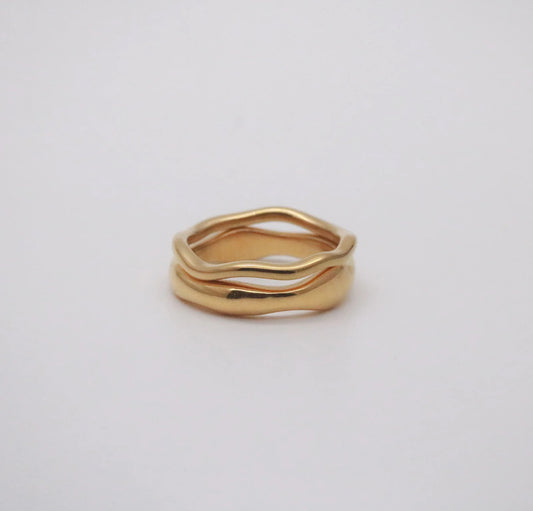 Lia Wavy Rings