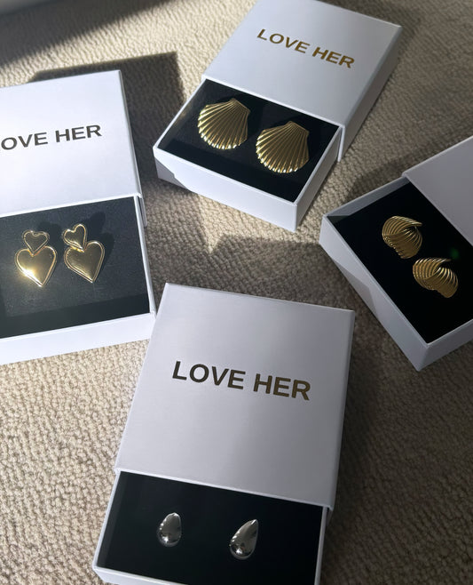Love Her Gift Box