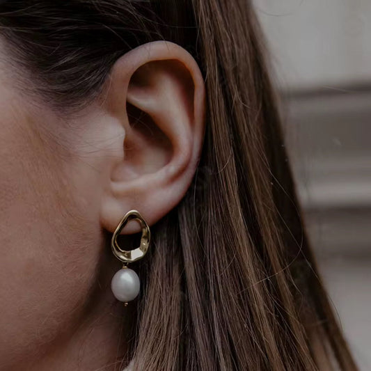 Sasha Pearl Earrings - Gold