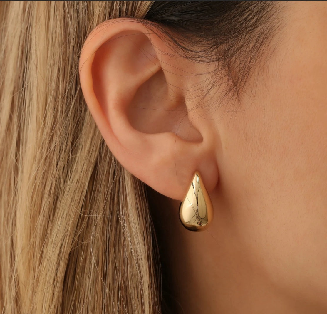 Aria Mini Teardrop Earrings - Gold