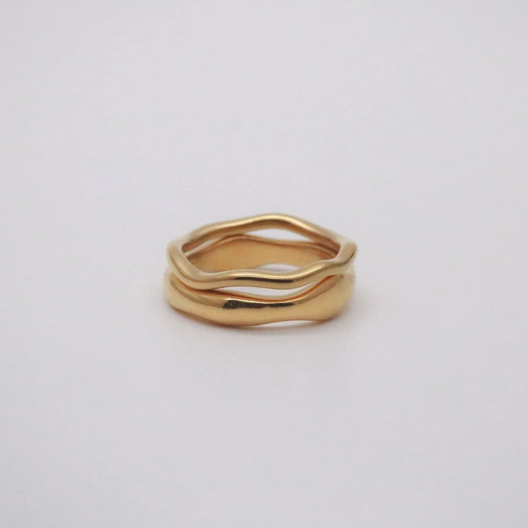Ava Wavy Cuff & Lia Wavy Rings Set
